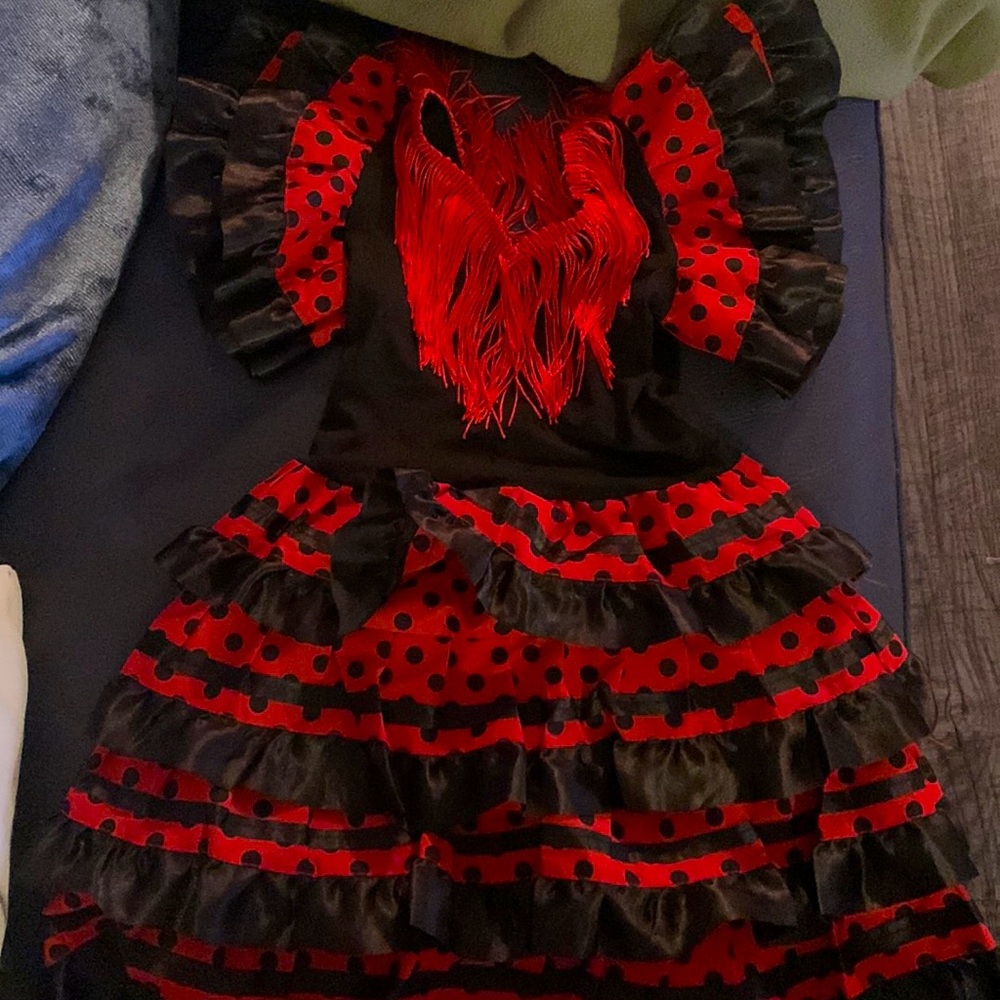 Traditional and authentic flamenco dress 9to 12 months made in Spain